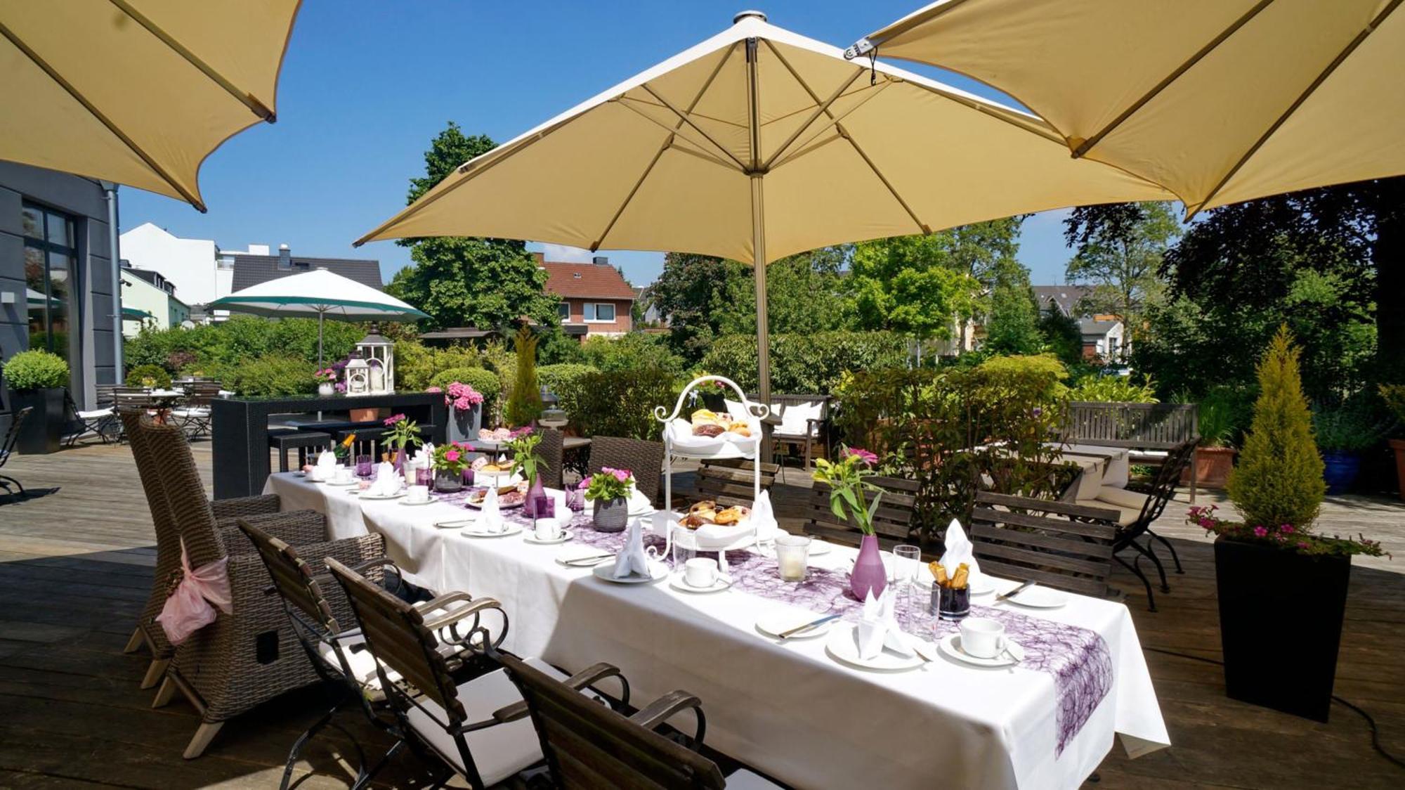 Plaza Inn Koeln Pulheim Exterior photo